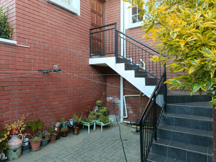 To Let 3 Bedroom Property for Rent in Pentagon Park Free State